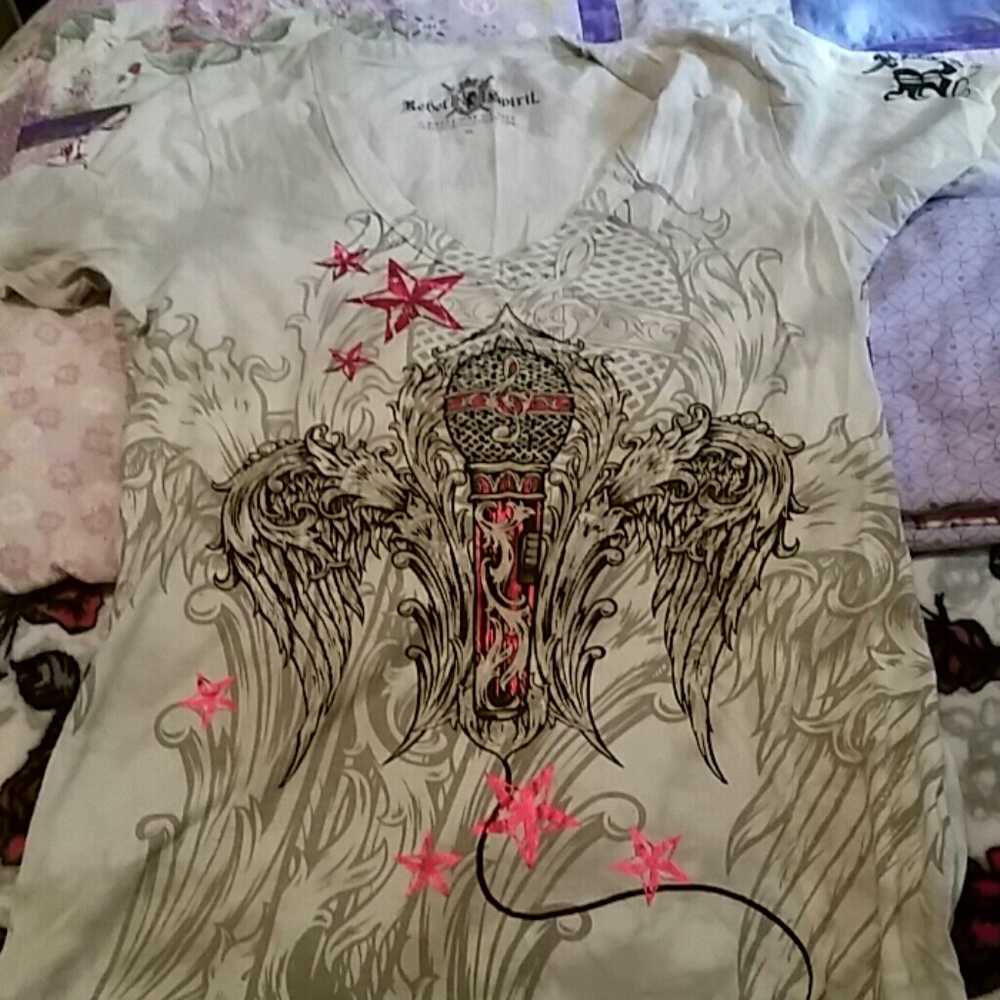 Rebel Spirit microphone shirt